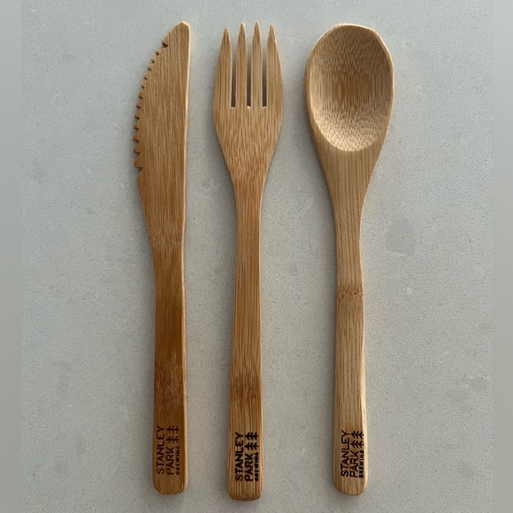 Wooden Travel Utensils in Carrying Case - *NEW* - Picture 2 of 9